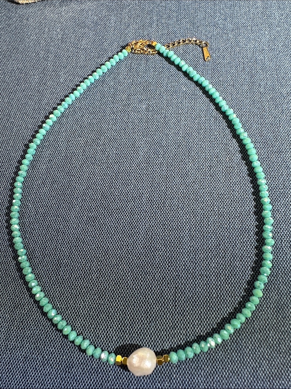 blue Crystal freshwater pearl necklace 18”